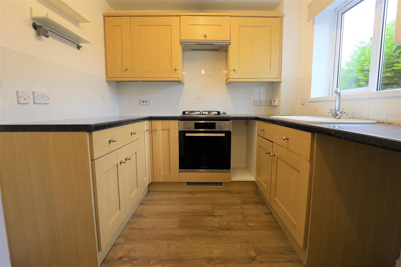 26 Pen Bryn Hendy, Miskin, CF72 8QX
